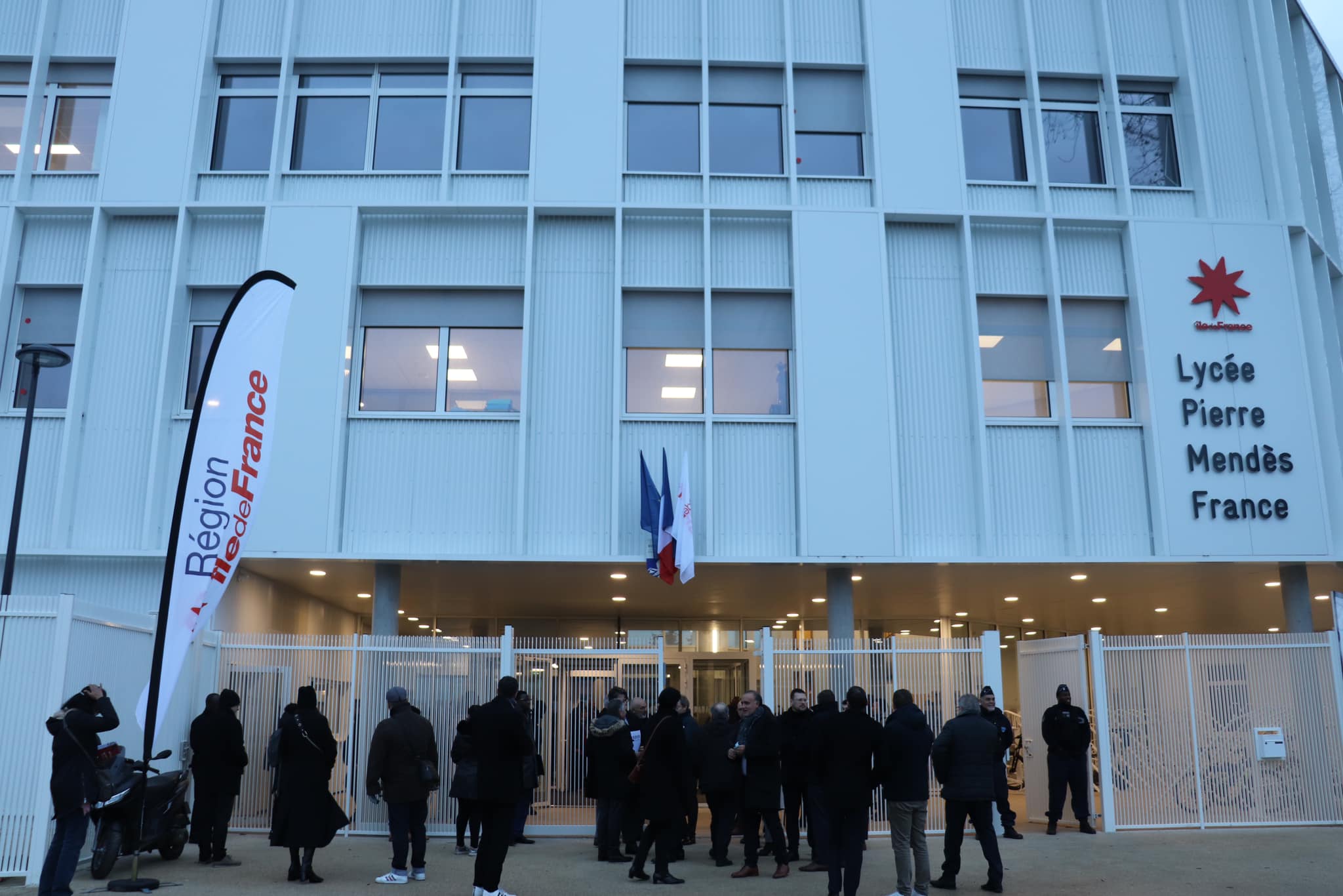 Portes Ouvertes Du Lyc E Pierre Mend S France Ville De Ris